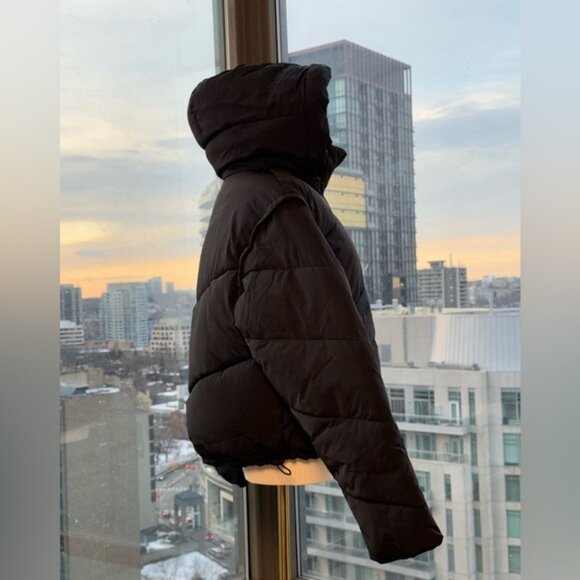 🆕 ALO YOGA 🧿 NWOT Black Glacier Puffer - Sz L - US 12 / 14 - Picture 9 of 16